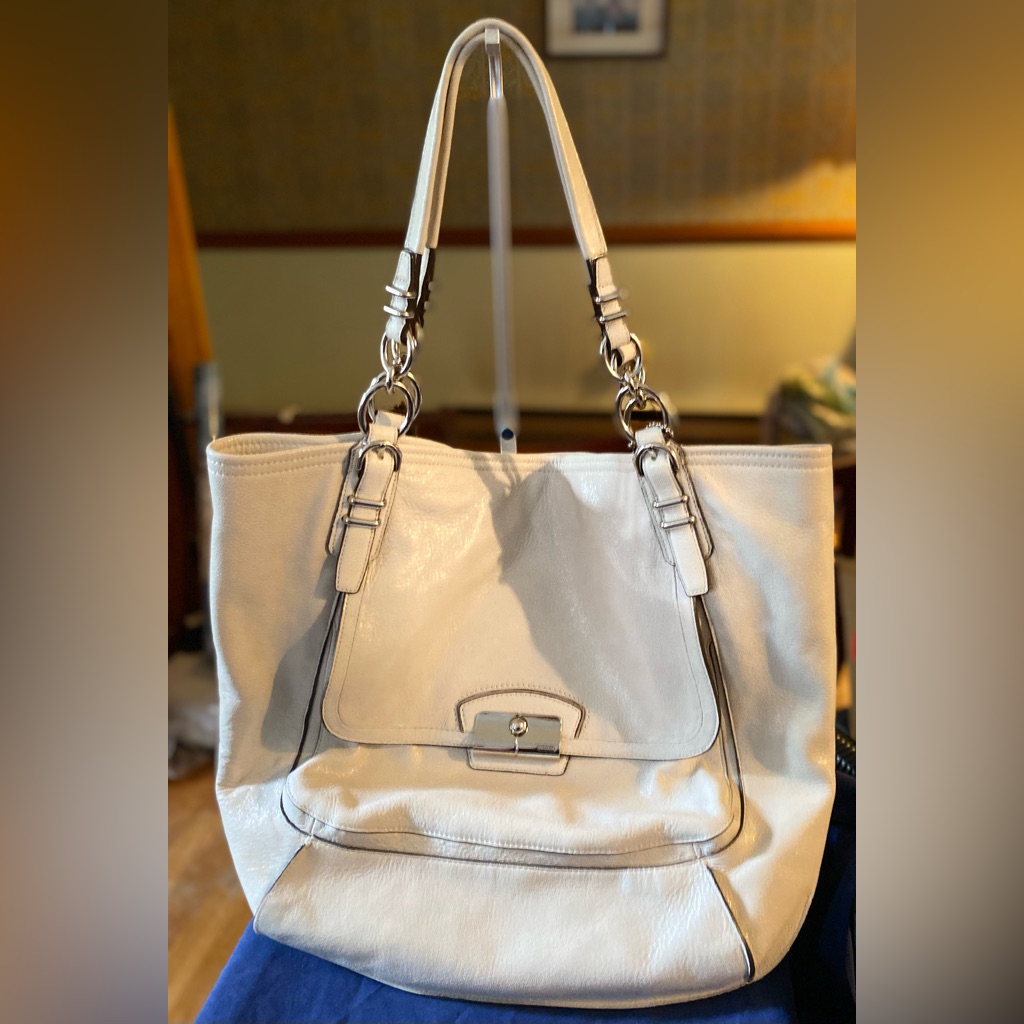Coach Kristin Shimmery Ivory Leather East West Satchel Hobo- Excellent Cond